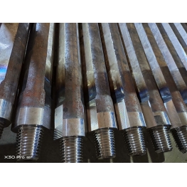 Drill pipe selection and influence